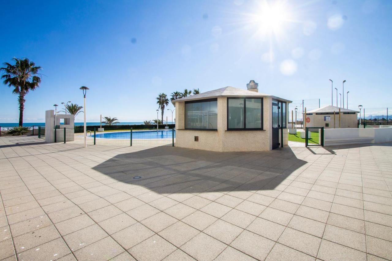 Espacio 8 - Primera Linea De Playa Cullera Dış mekan fotoğraf